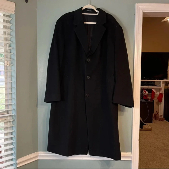 Saks Fifth Avenue Made in Italy 100% Cashmere Black Topcoat coat size 46R - Picture 1 of 13